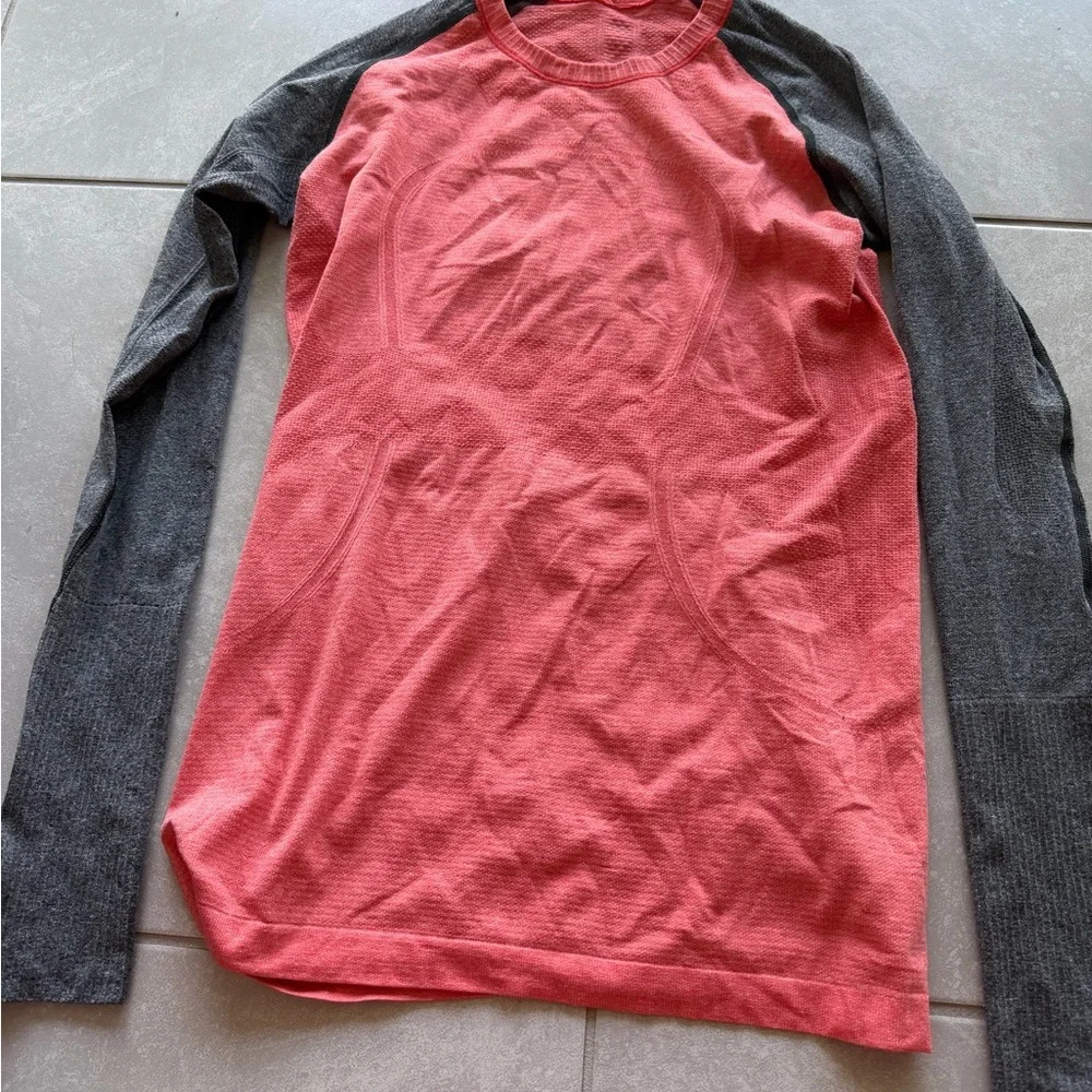 Lululemon swiftly tech 2 tone
